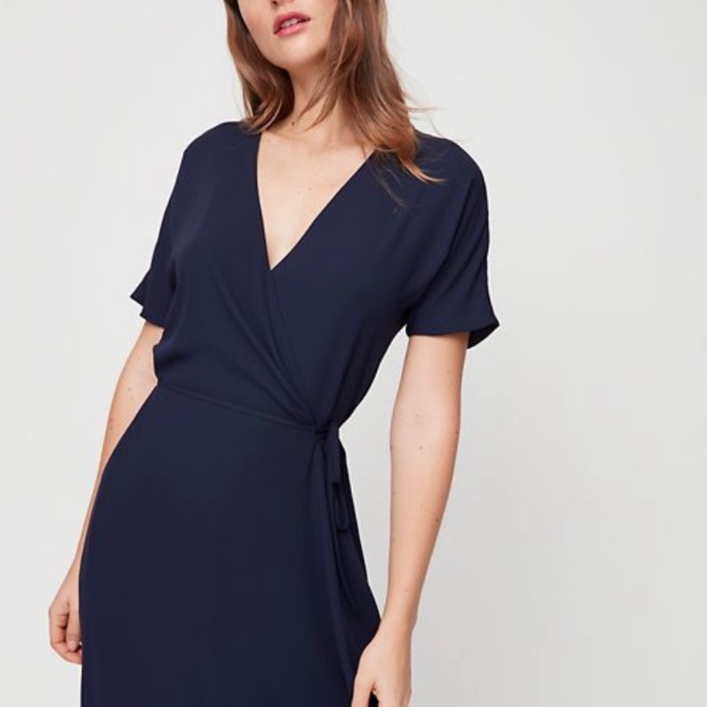 Aritzia never worn navy wrap dress